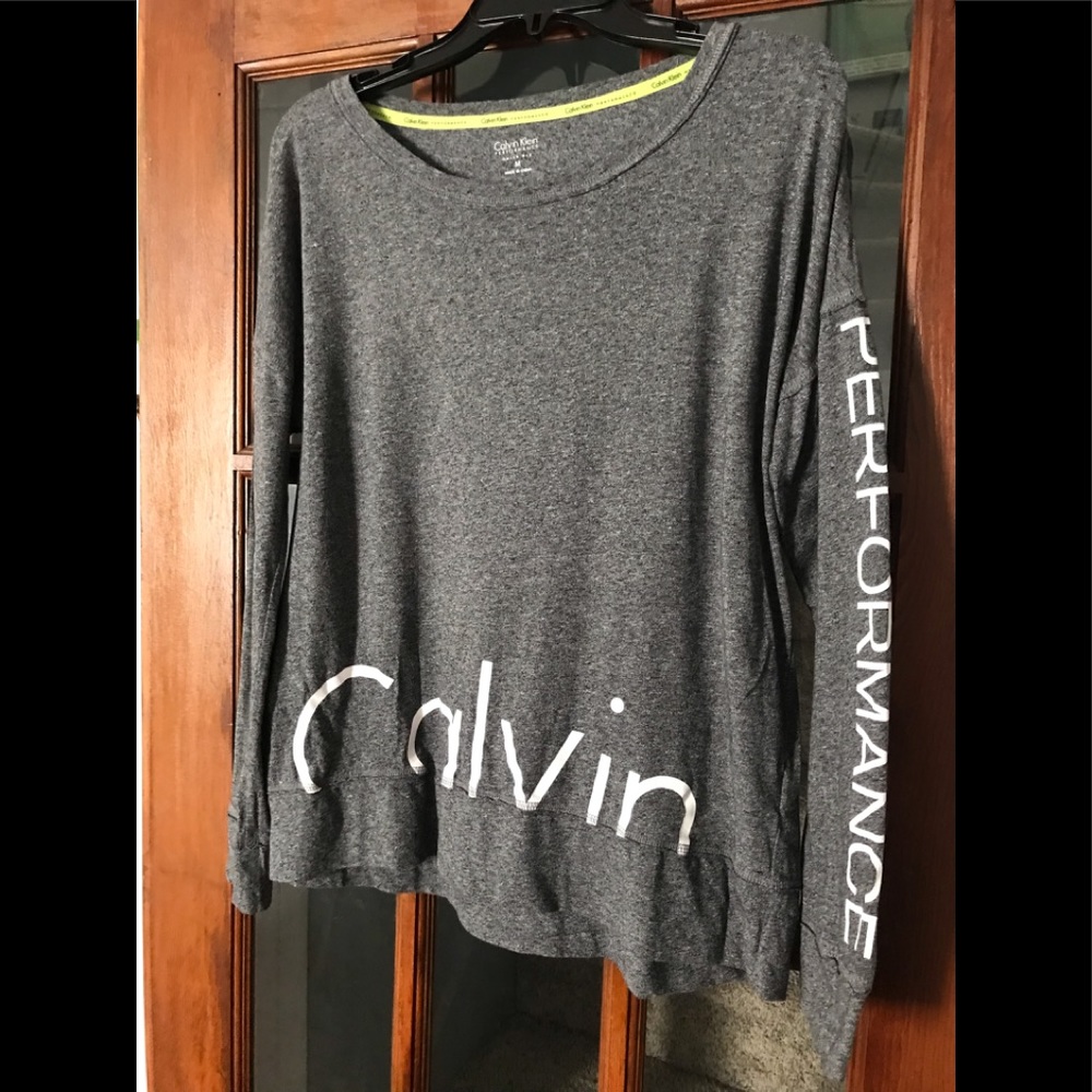 Quick dry Calvin Klein gray long sleeve shirt size medium